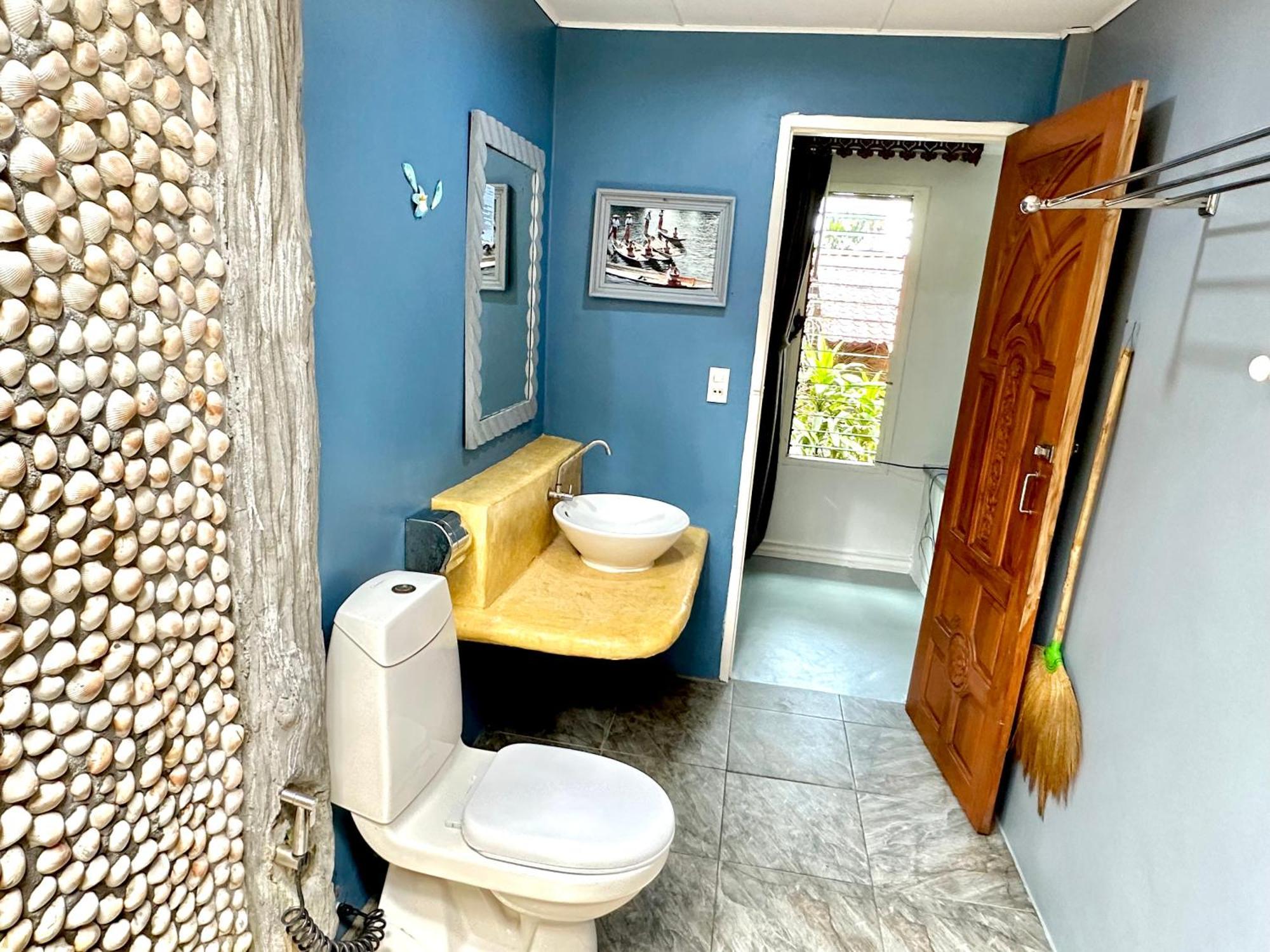 Bamboo Bungalows パヤム島 エクステリア 写真