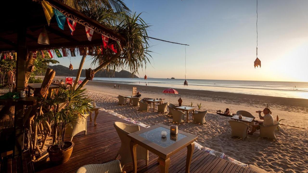 Bamboo Bungalows パヤム島 エクステリア 写真